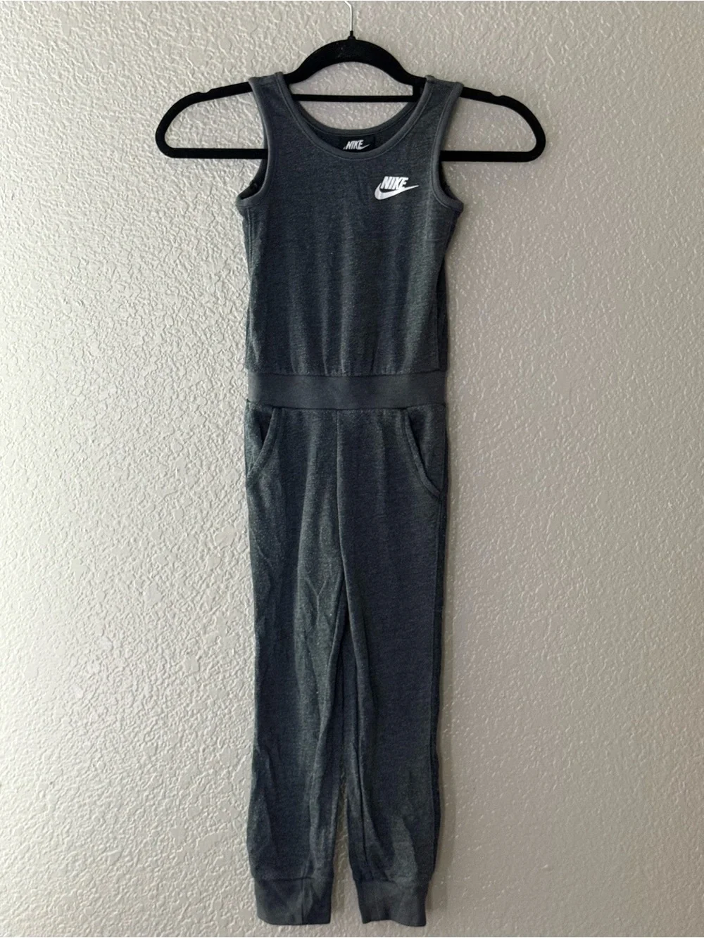 Nike Girls Gray Sleeveless Jogger Jumpsuit Romper Swoosh Pockets Size 6